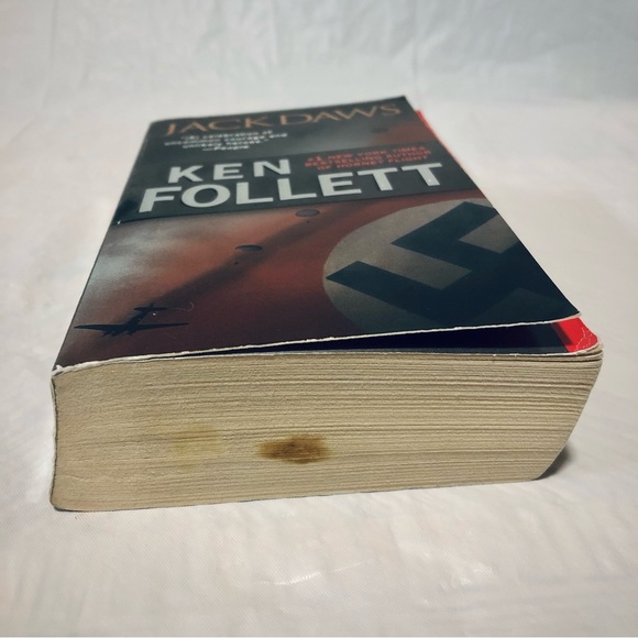 💝 Jackdaws by Ken Follett, An Historical Fiction Mass Produced Paperback Book - Picture 6 of 6